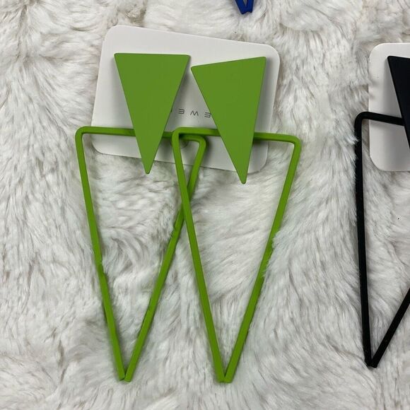 Pack Of 4 Costume Statement Earrings - Picture 3 of 5